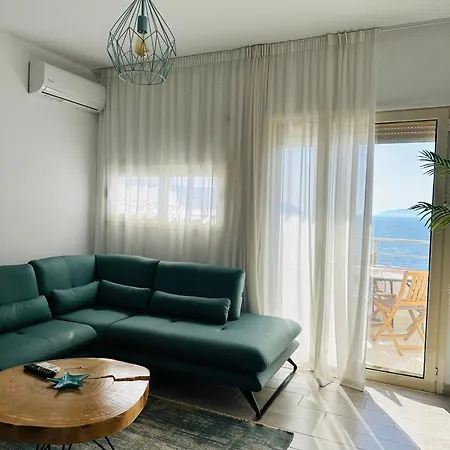 Sunny Hill Daire Avlonya